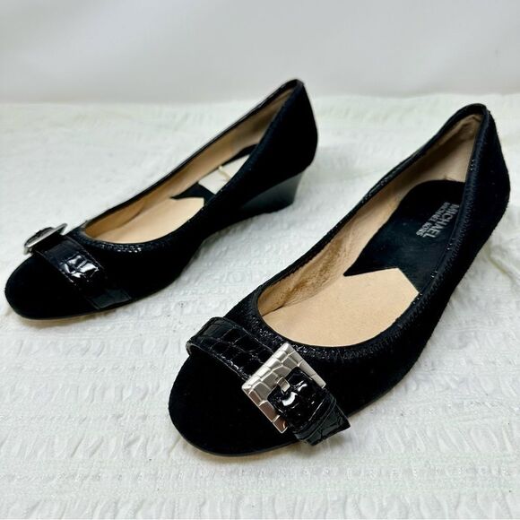 Michael Kors Suede Buckle Low Wedges- Size 9 - Picture 9 of 13